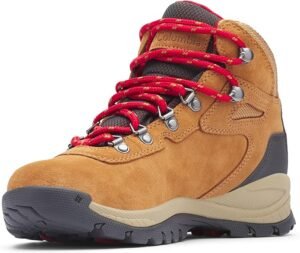 Hiking boots for women