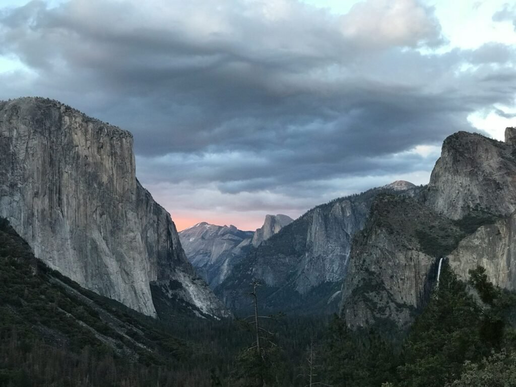 Yosemite Camping 